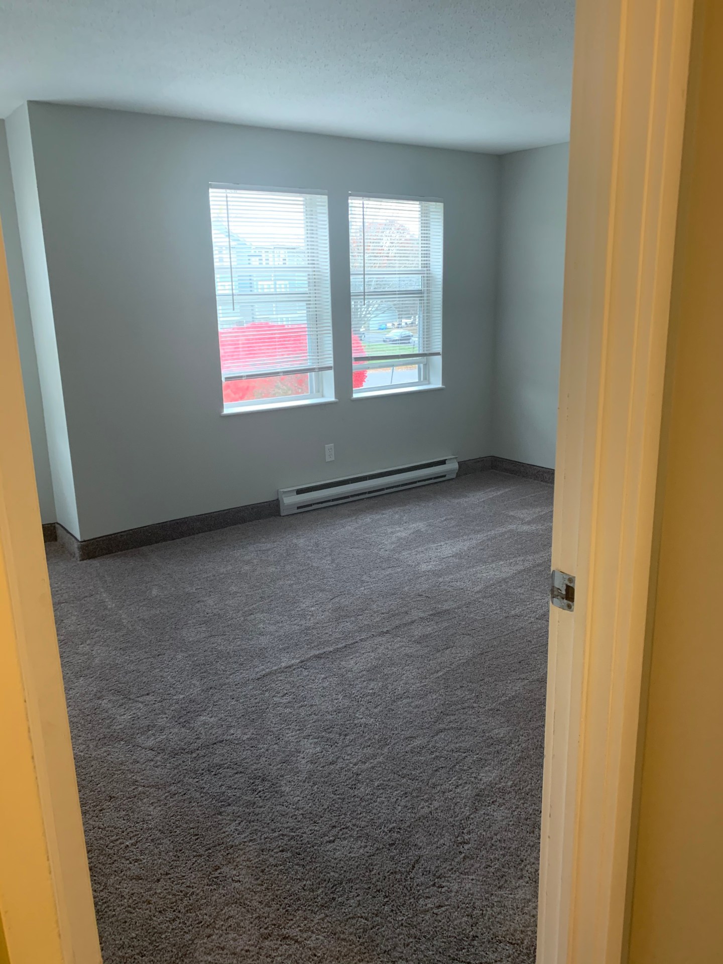 Three Bedroom Riverboat Village Apartments